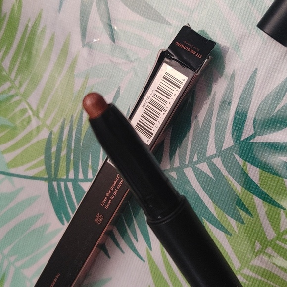 Realher Eye Am Glowing shadow stick - Picture 6 of 6